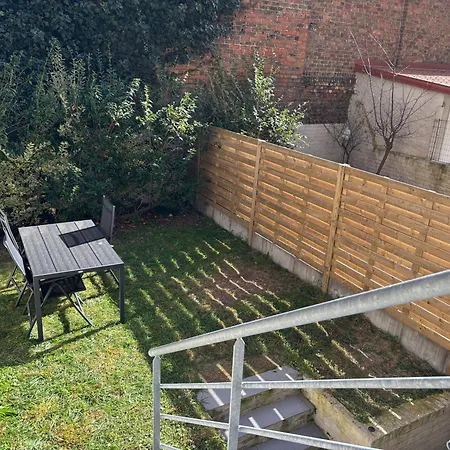 Jardin & دي بان